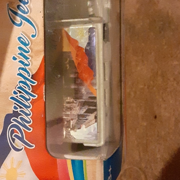 Collectables - Picture 4 of 4